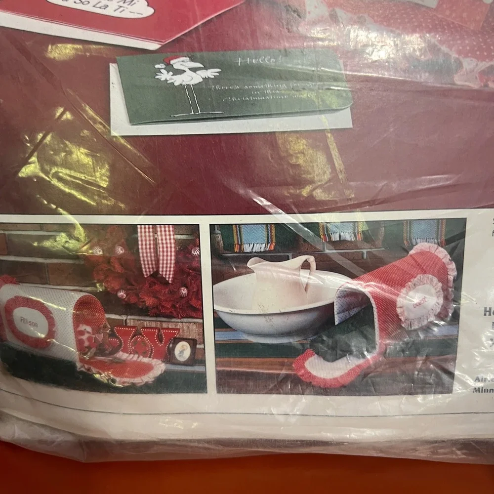 Airtex HouseHolder Christmas Kit Mailbox Card Holder DIY Sewing Embroidery Vtg